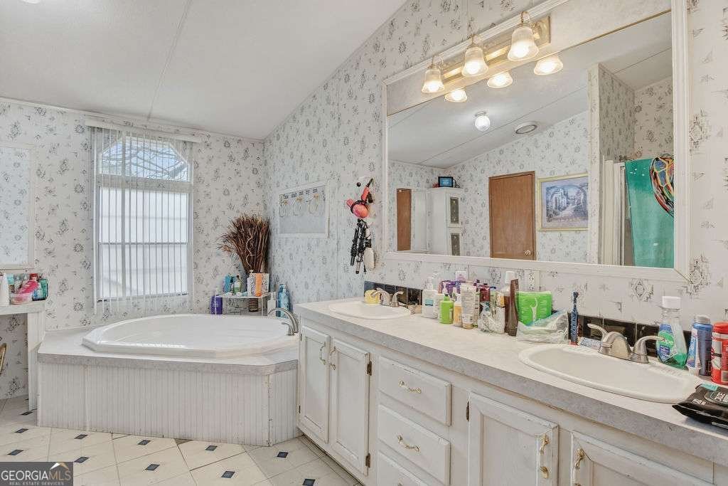 680 Rock Springs Road Lavonia - Photo 17