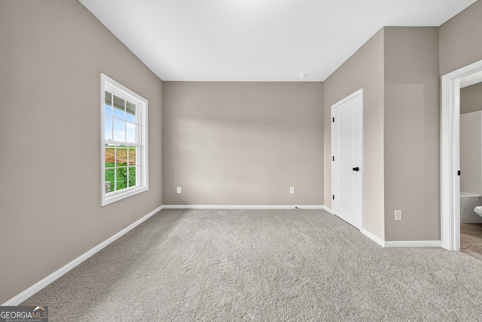 183 Hawkeye Trail Fortson - Photo 7