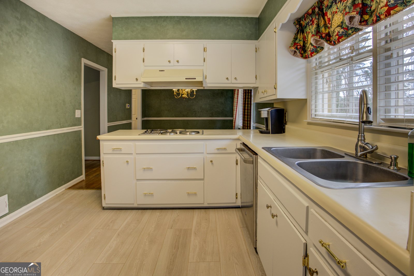 770 Shipp Circle Conyers - Photo 12