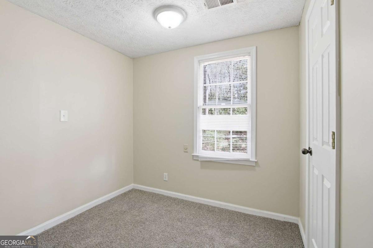 2366 Flint Rock Road Stone Mountain - Photo 19