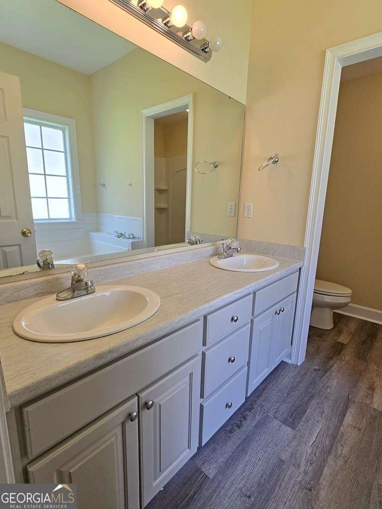 2411 Riverside Drive Valdosta - Photo 8