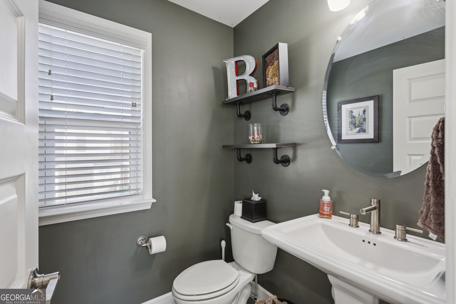 2153 Hinton Drive Smyrna - Photo 34