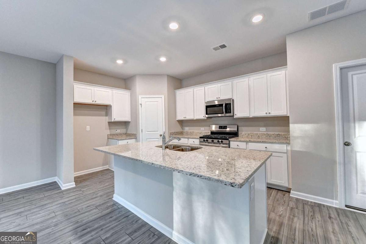 326 Golden Eagle Parkway Braselton - Photo 13