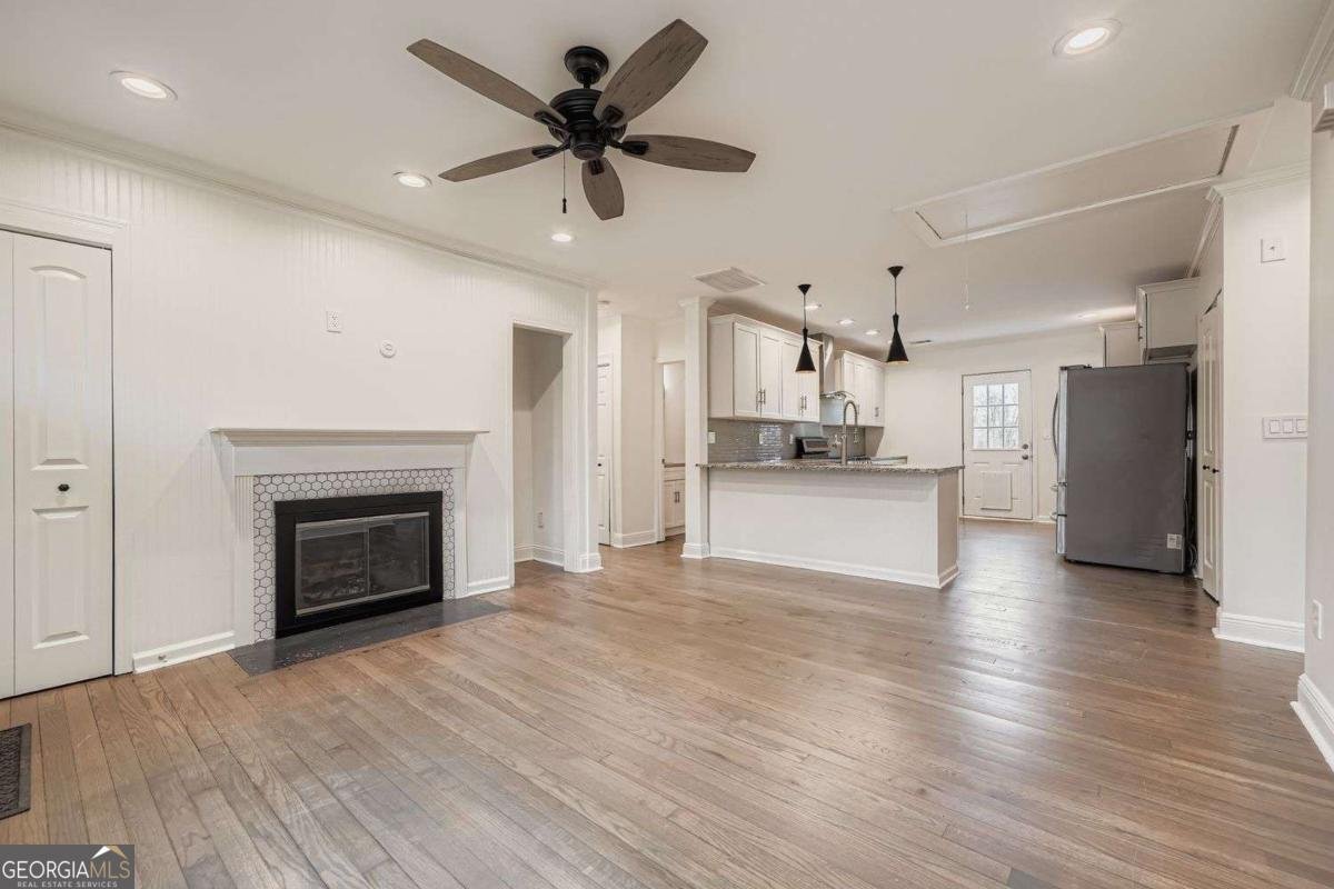 1688 Oak Knoll Circle Atlanta - Photo 17