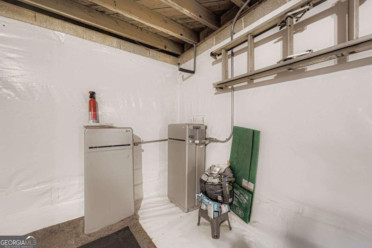 1688 Oak Knoll Circle Atlanta - Photo 37