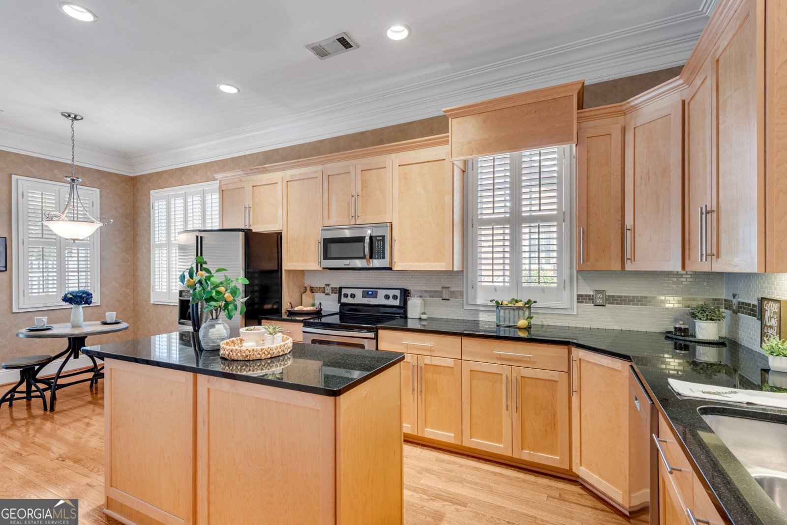 8310 Parker Place Roswell - Photo 11