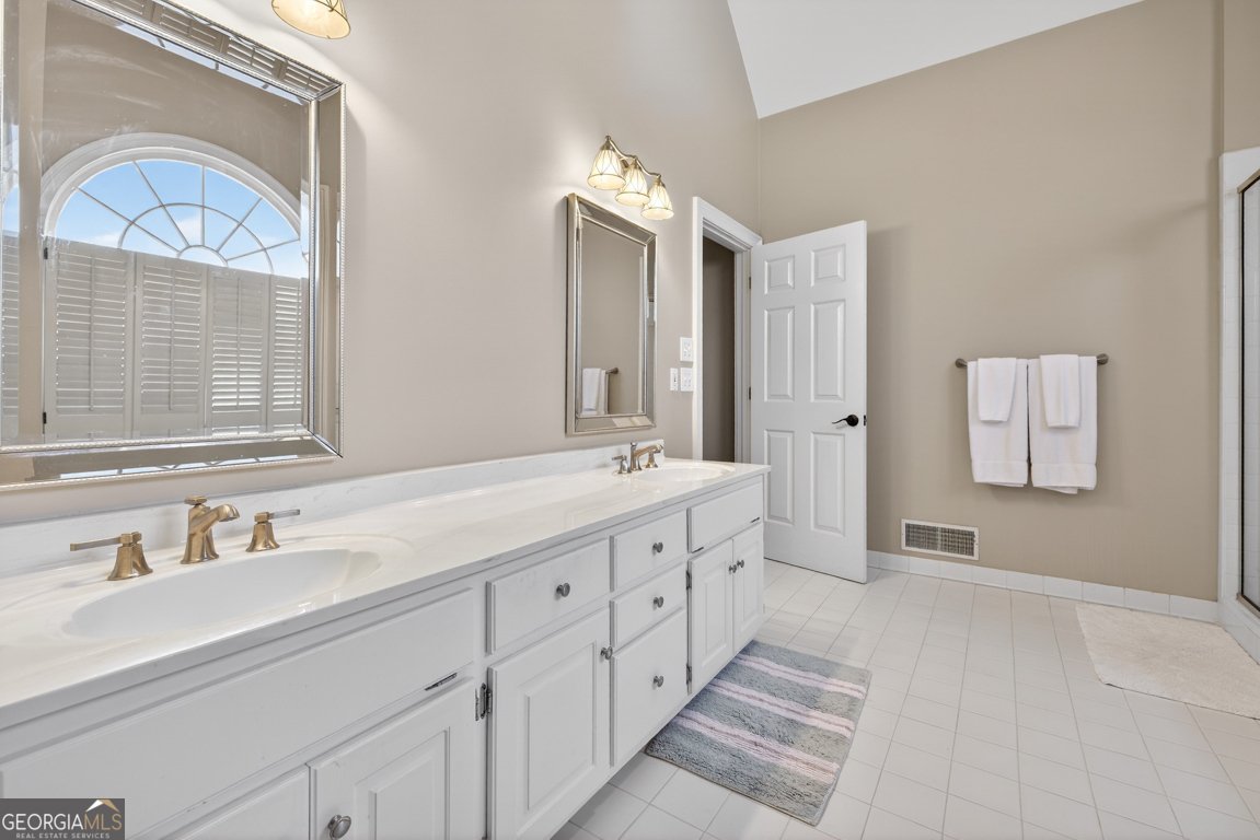 1369 Megan Danielle Drive Lilburn - Photo 18