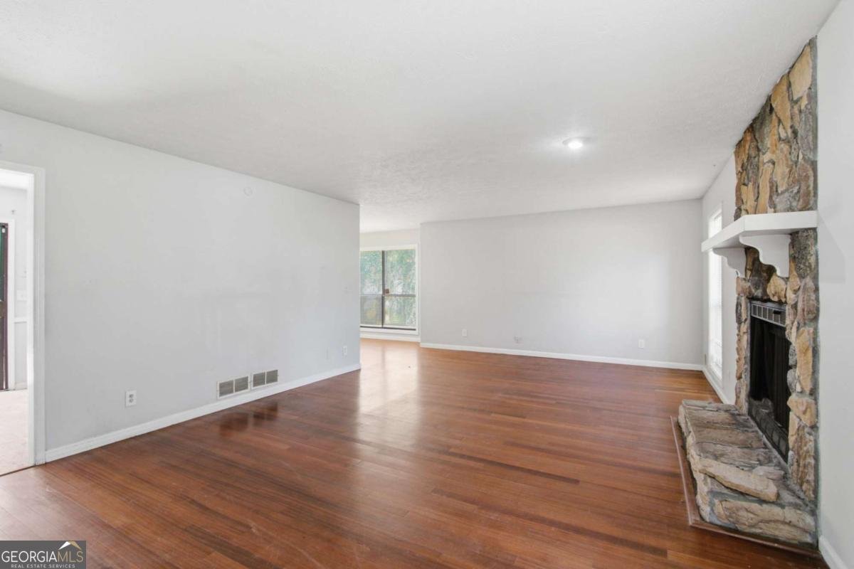 3415 Sheree Trail Stone Mountain - Photo 10