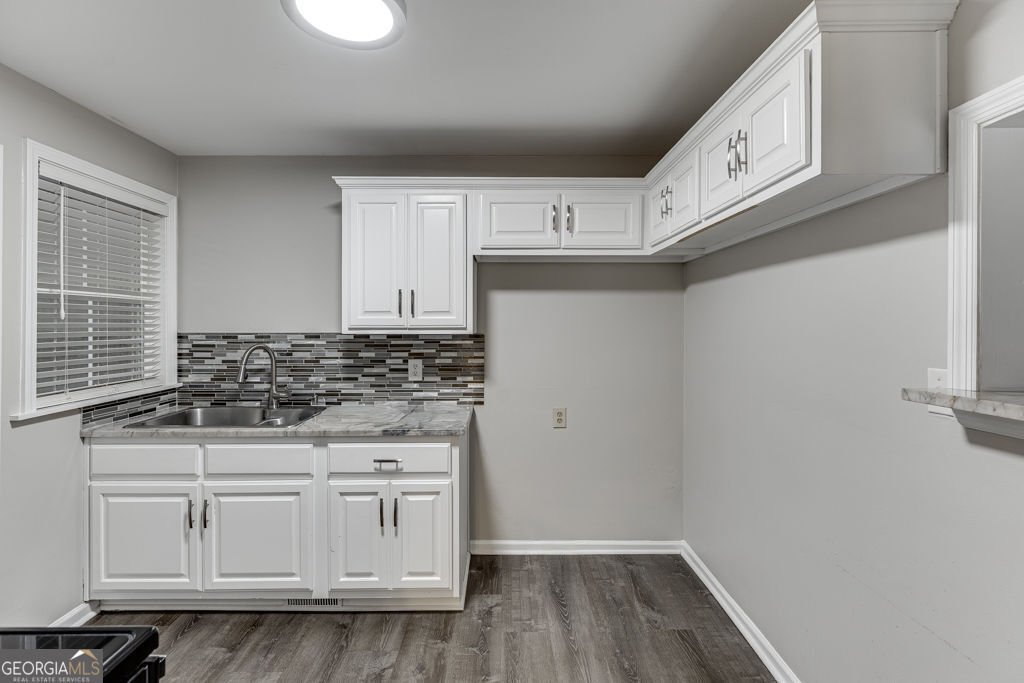 206 College Circle Athens - Photo 13