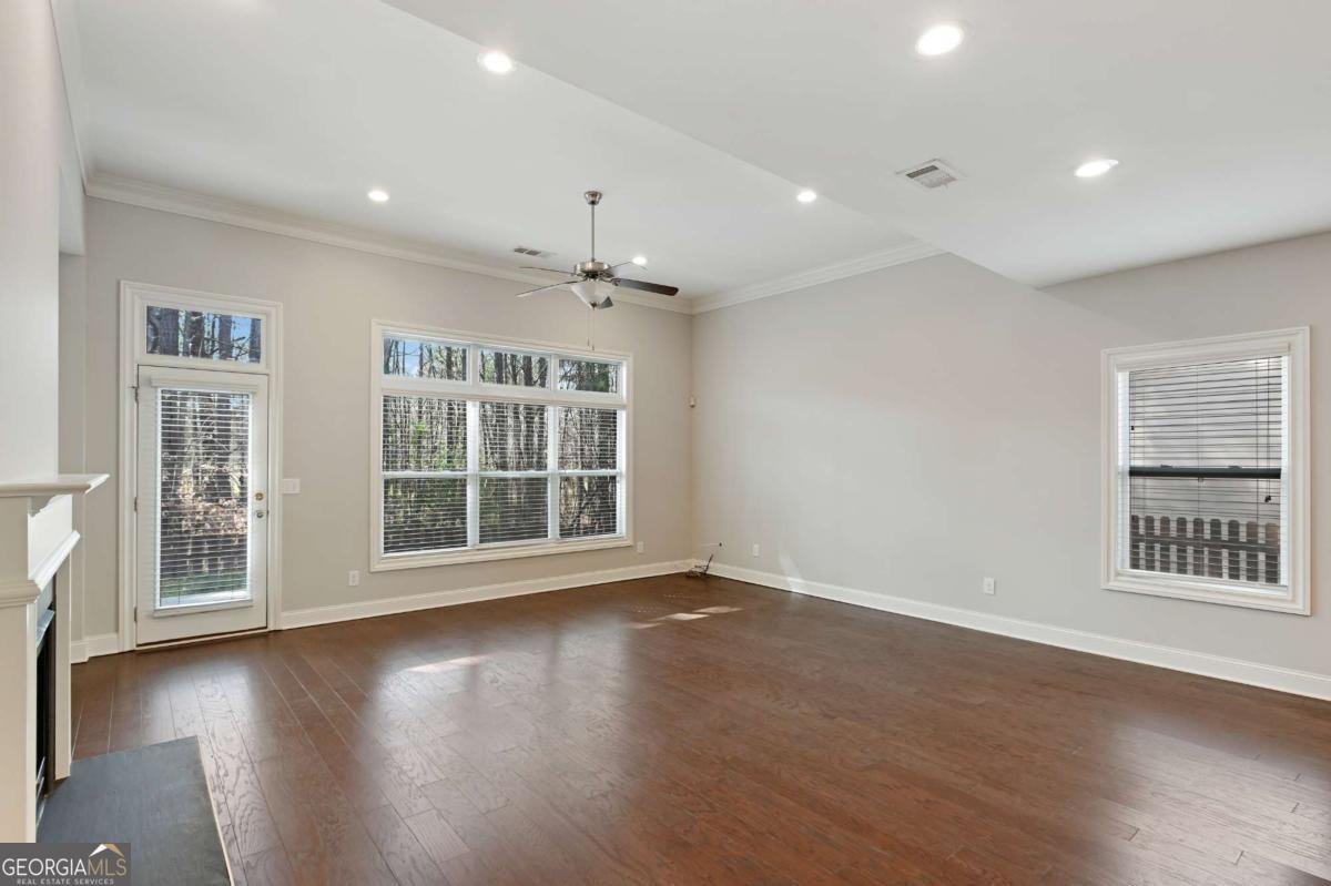 1536 Habershal Road Atlanta - Photo 9