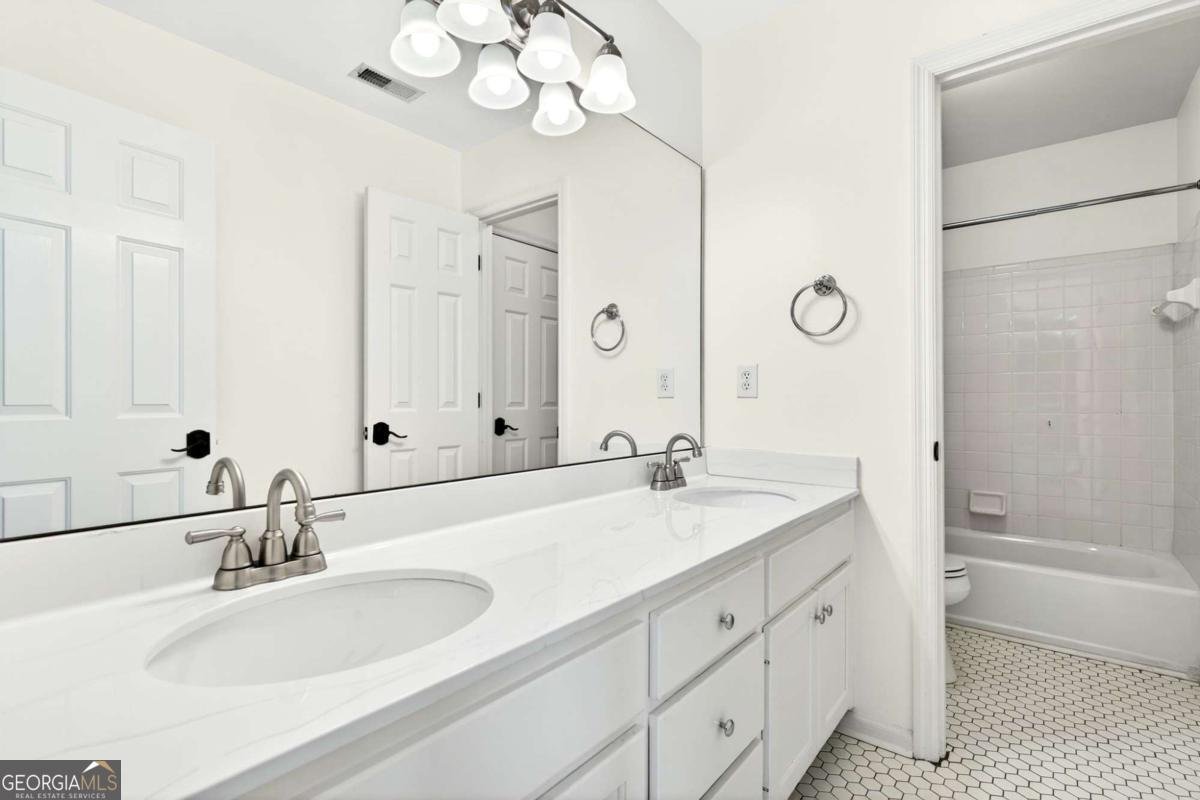 620 Lake Medlock Court Alpharetta - Photo 28