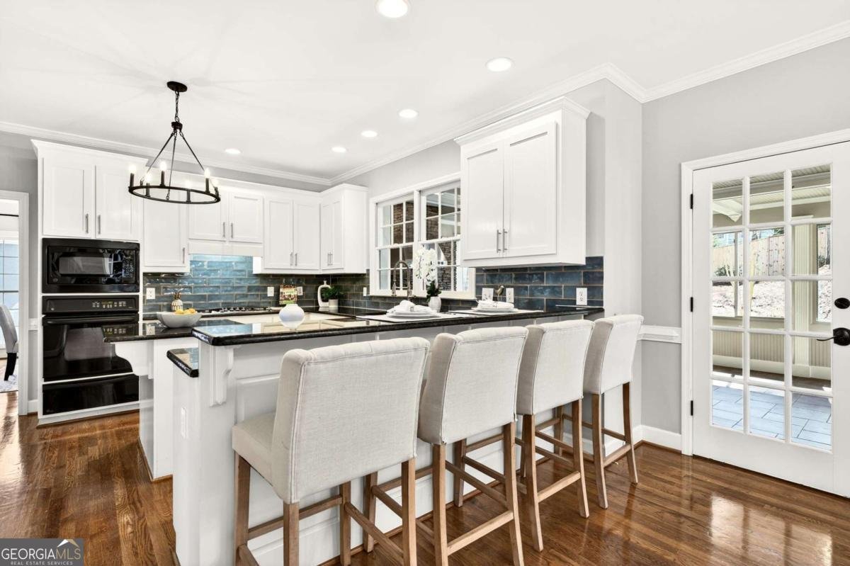 620 Lake Medlock Court Alpharetta - Photo 6