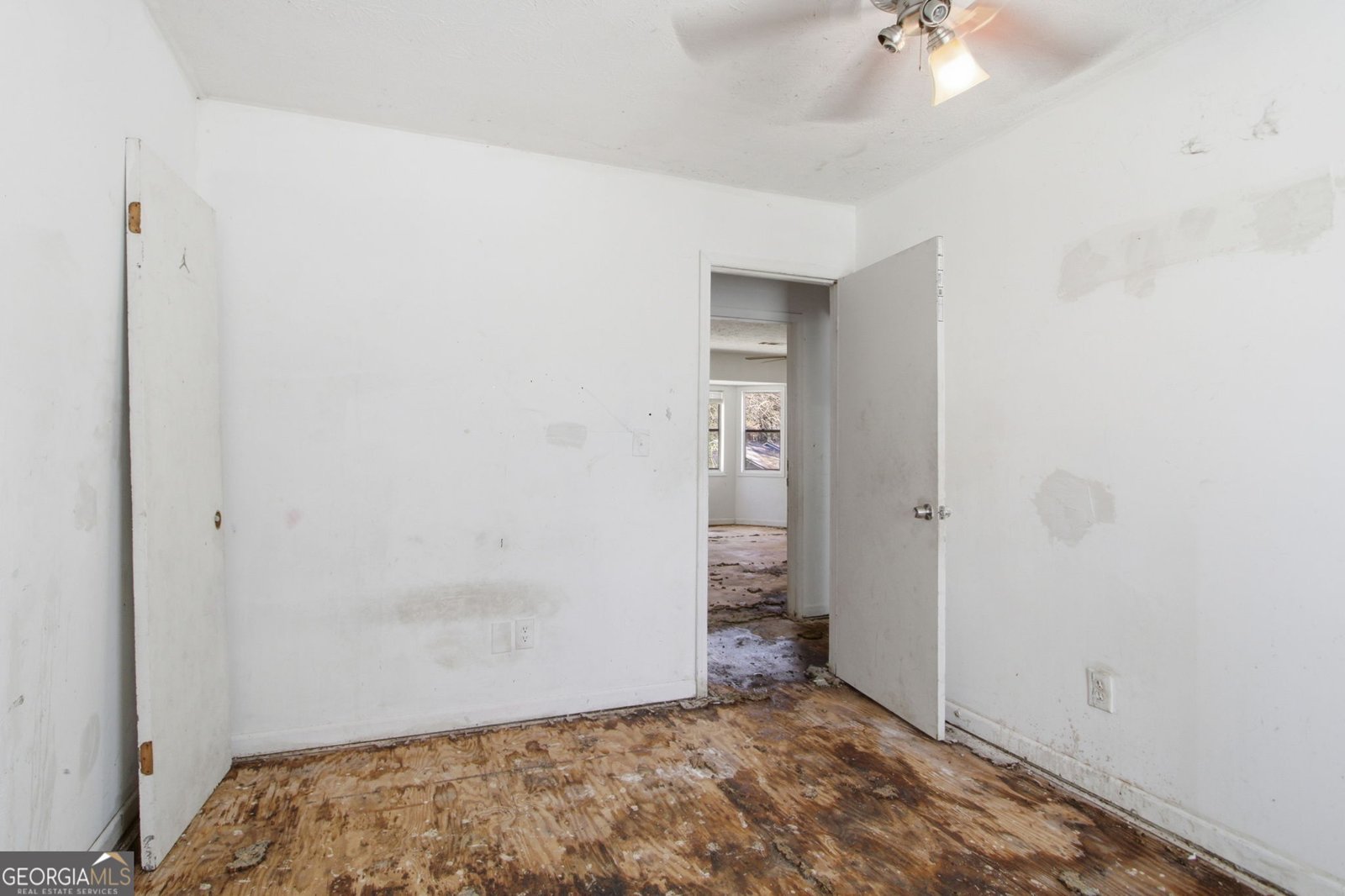 917 Lake Watch Drive Stone Mountain - Photo 14