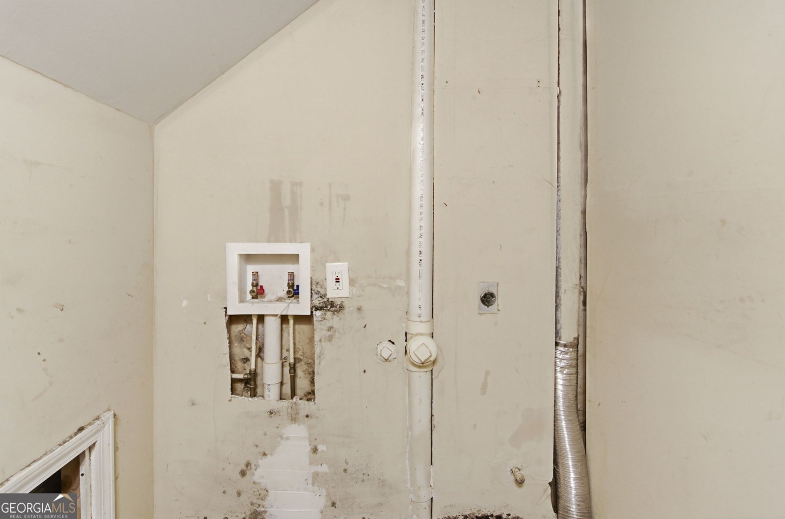 917 Lake Watch Drive Stone Mountain - Photo 22