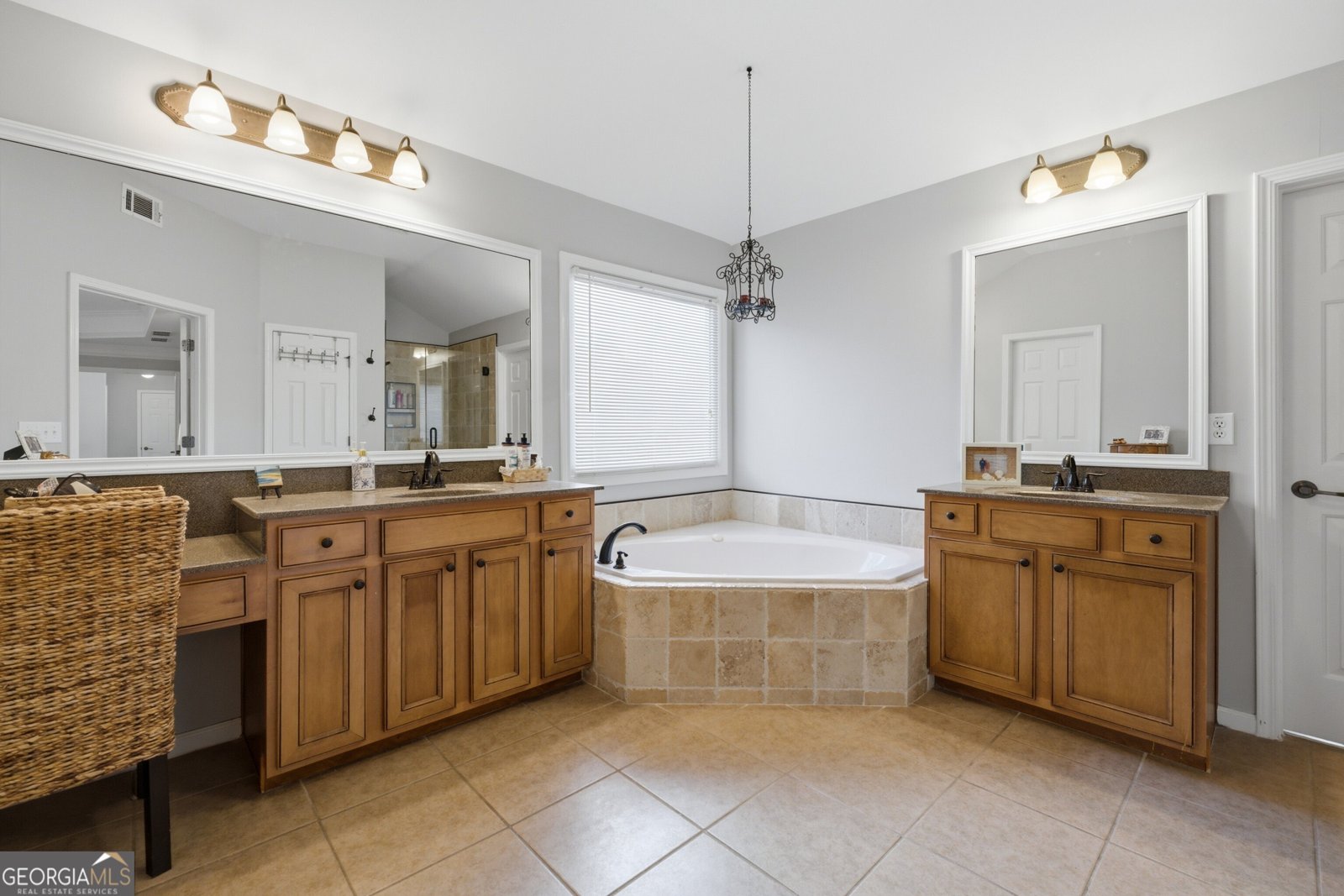 7630 Tenspeed Court Flowery Branch - Photo 24