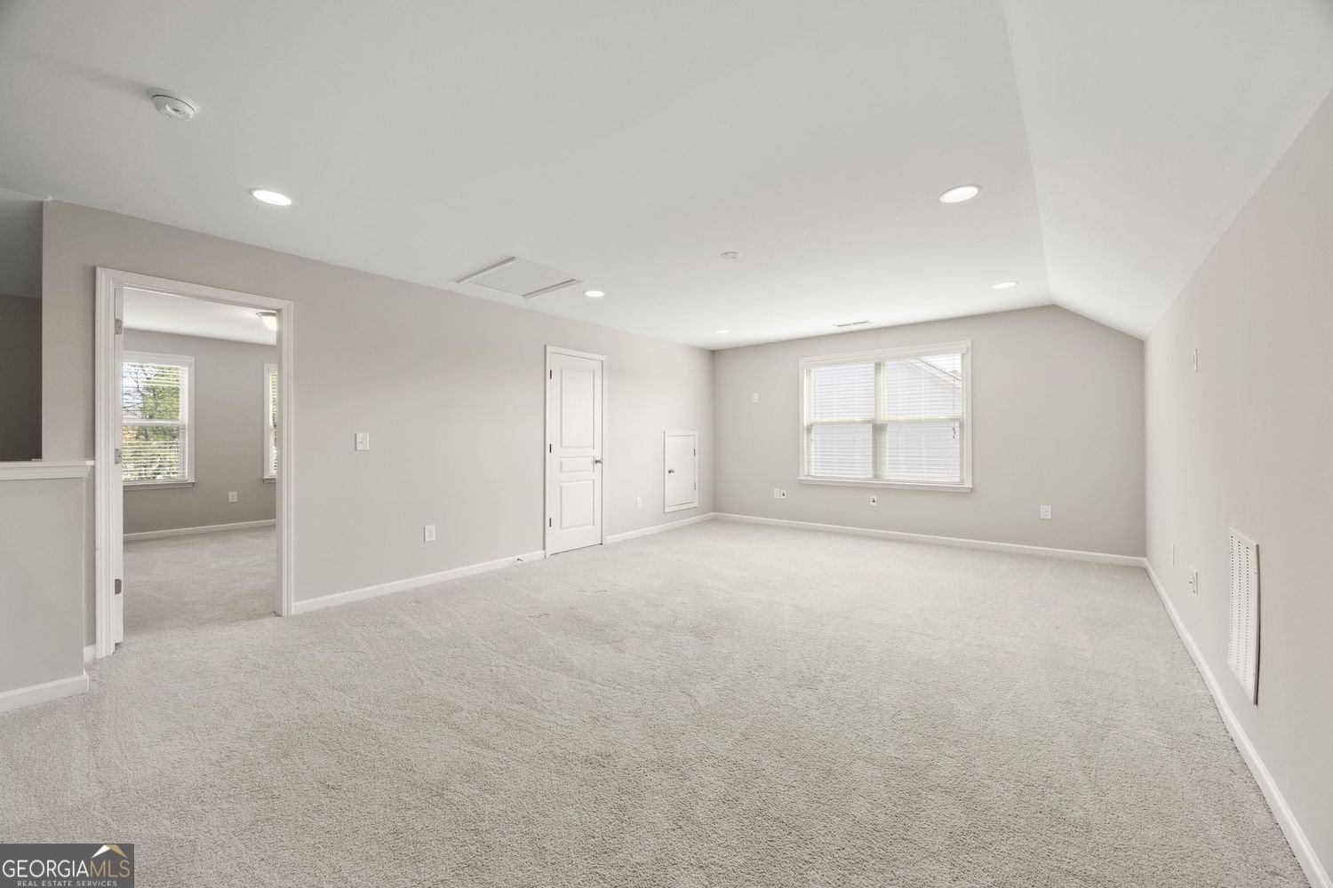 8320 Village Place Suwanee - Photo 45