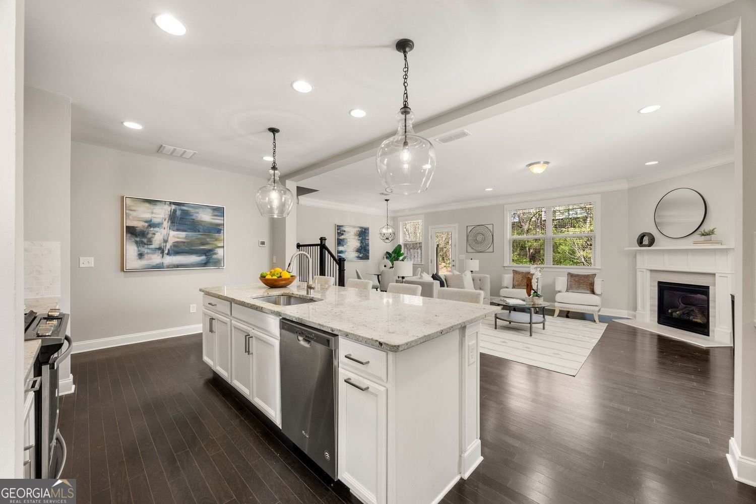 8320 Village Place Suwanee - Photo 9