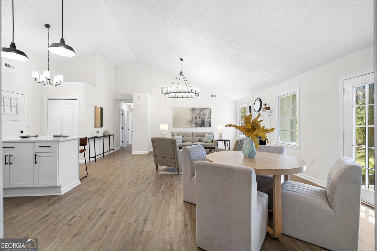 200 Hidden Pines Drive Covington - Photo 10