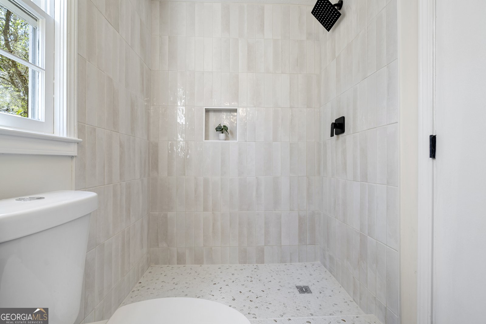 200 Hidden Pines Drive Covington - Photo 14