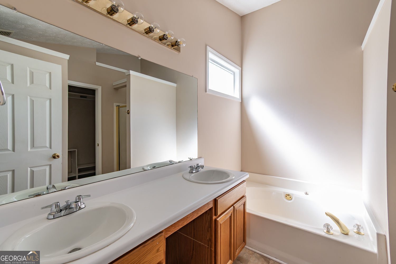 5239 Pine Branch Court Sugar Hill - Photo 18