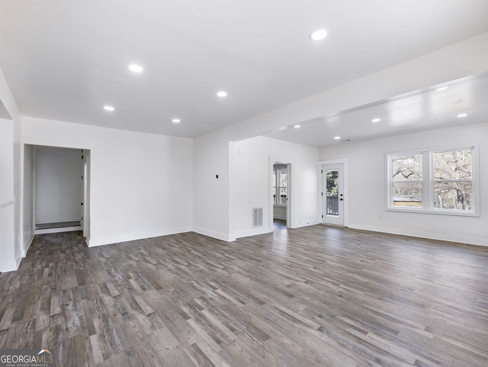 800 Park Avenue Baldwin - Photo 8