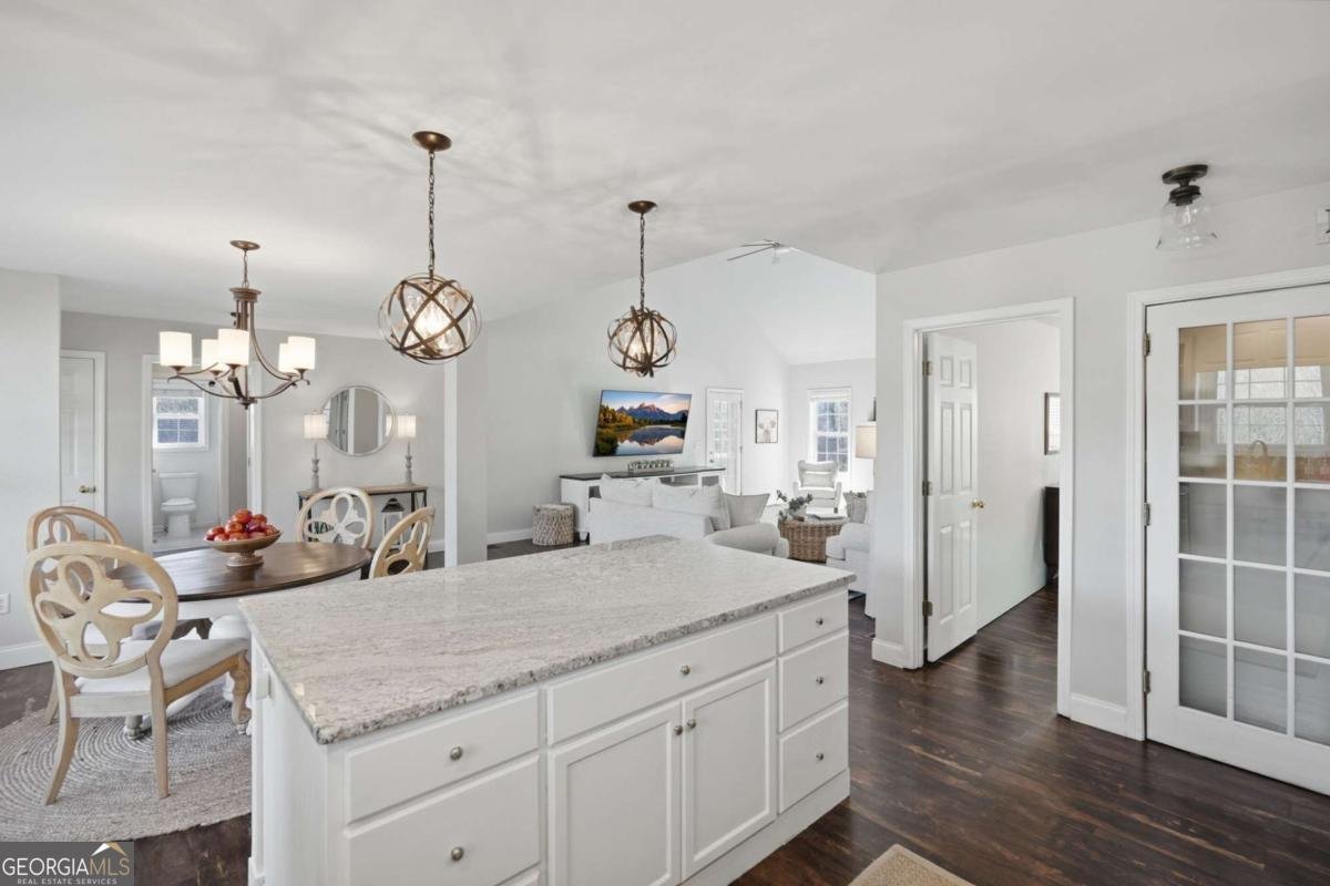 216 Forest Cove Court Dawsonville - Photo 10