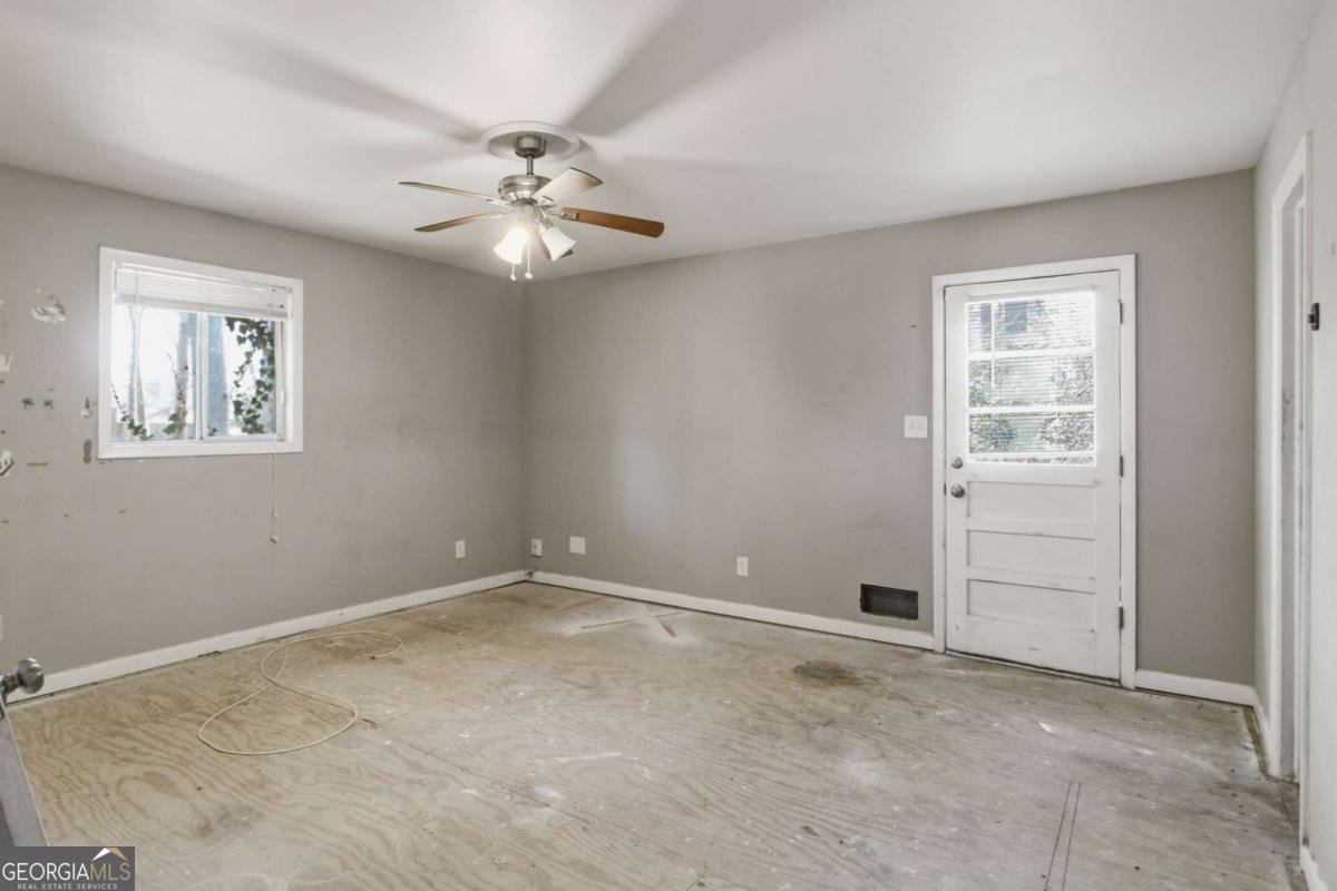 5455 Saint Lo Lane Atlanta - Photo 10