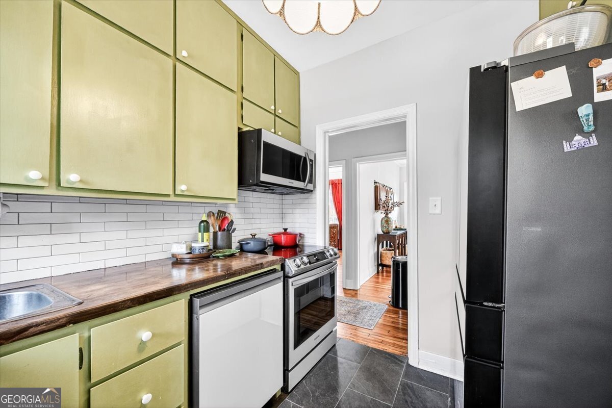 2485 Carlton Way Macon - Photo 17