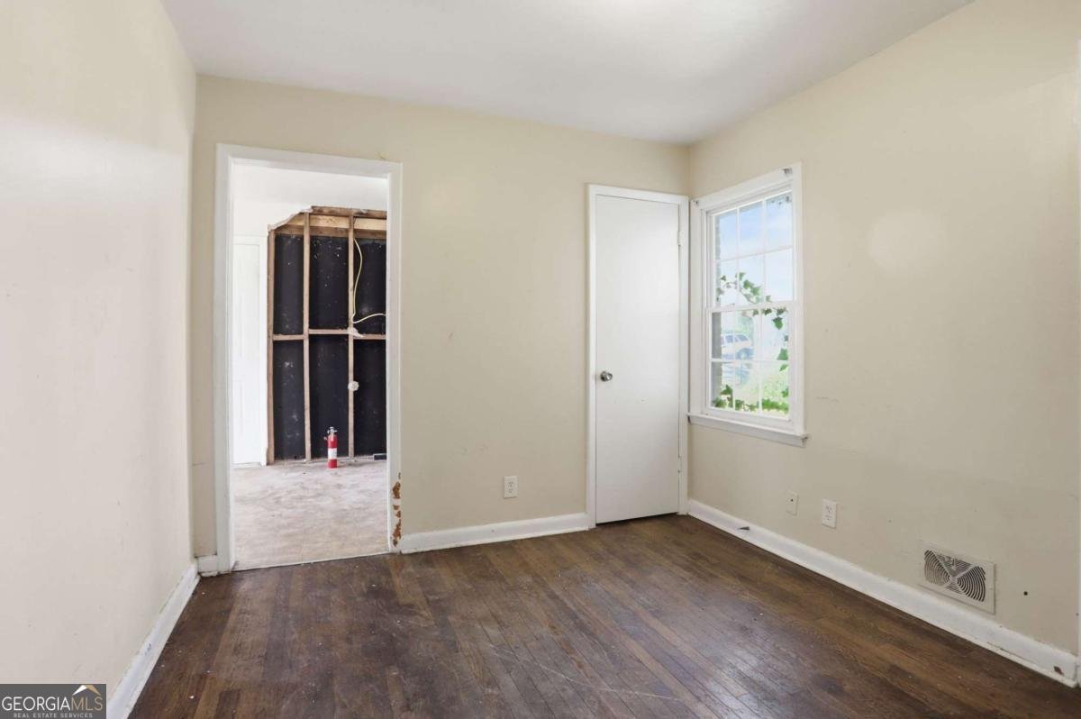 256 Silver Springs Circle Atlanta - Photo 11