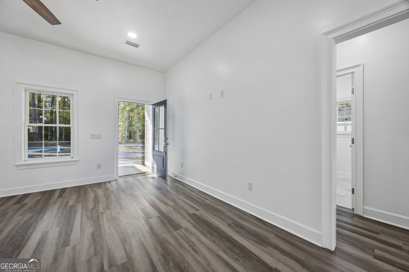 215 McQueen Street Folkston - Photo 11