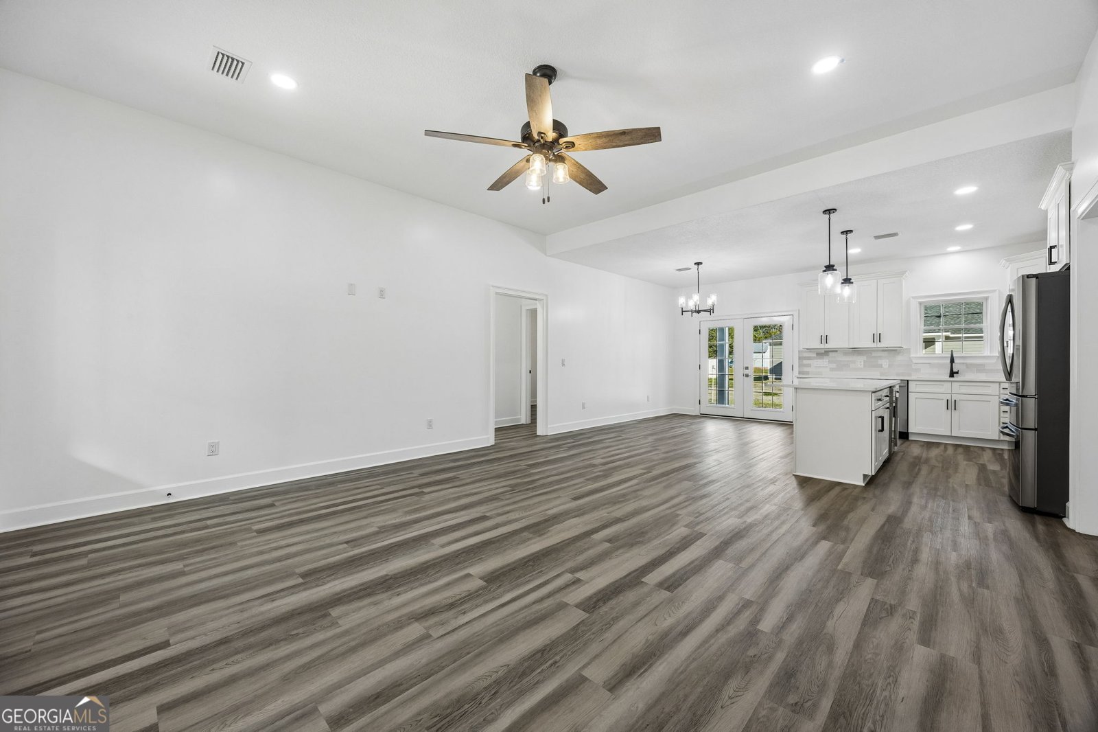 215 McQueen Street Folkston - Photo 13