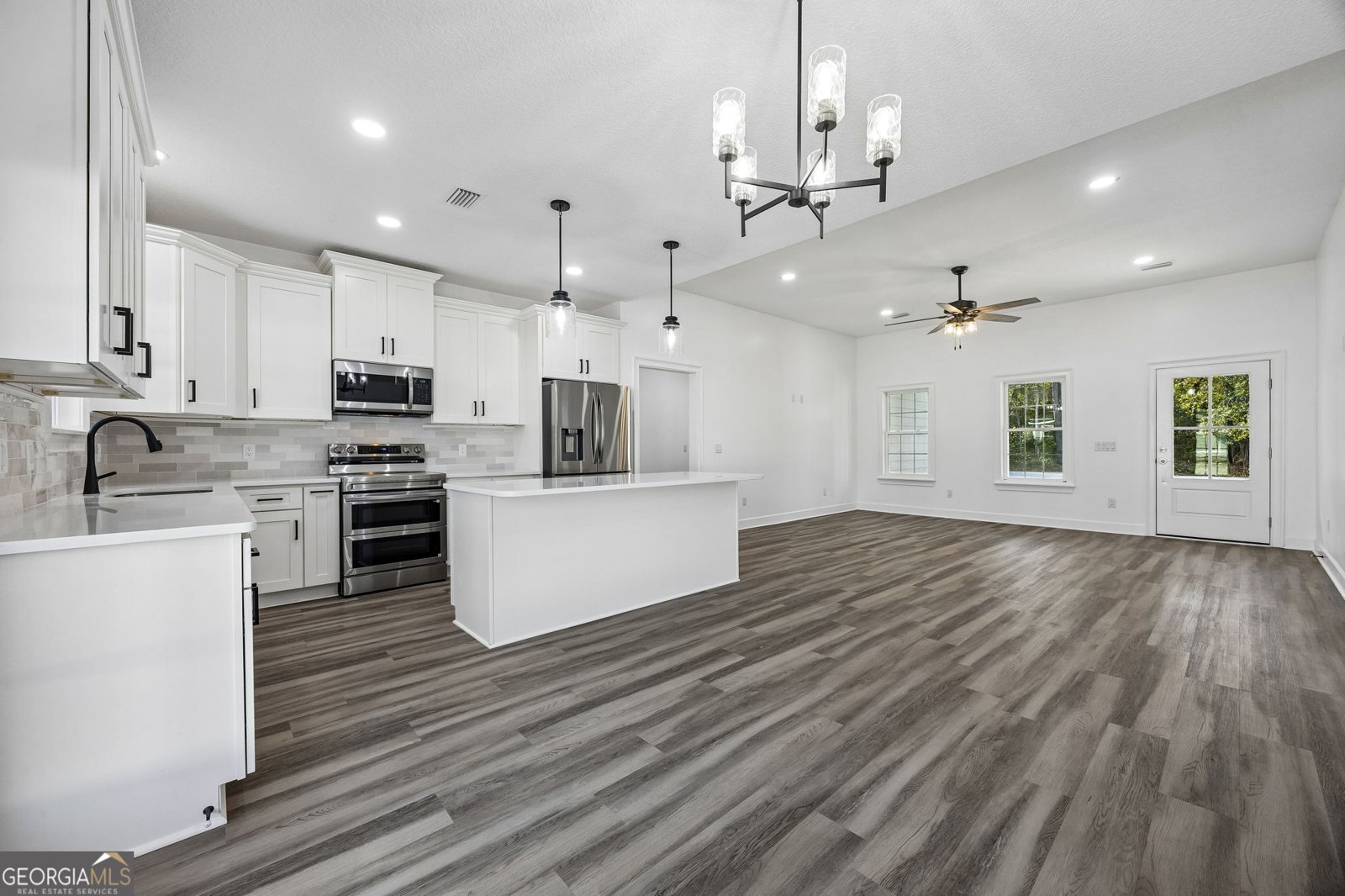 215 McQueen Street Folkston - Photo 15