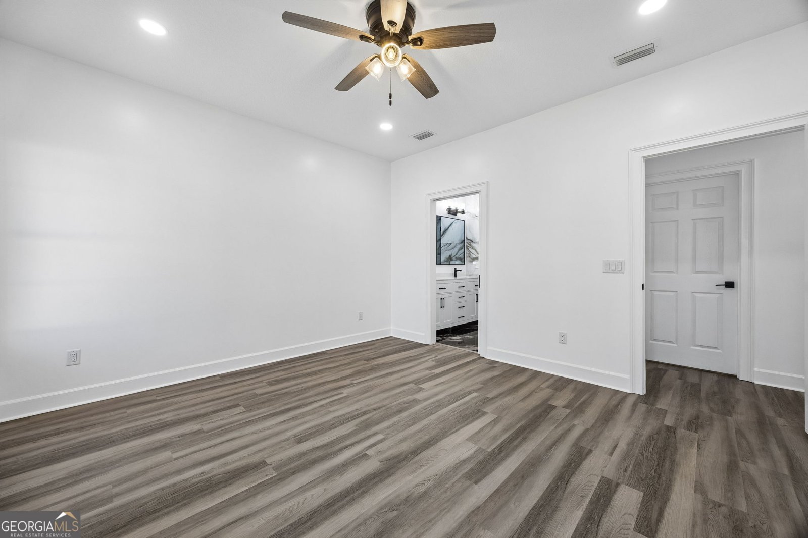 215 McQueen Street Folkston - Photo 38