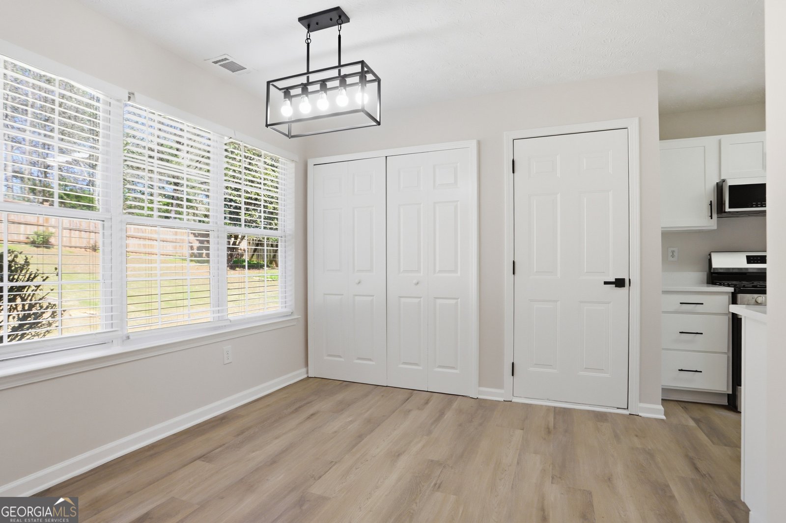 1215 Branchhill Circle Alpharetta - Photo 7