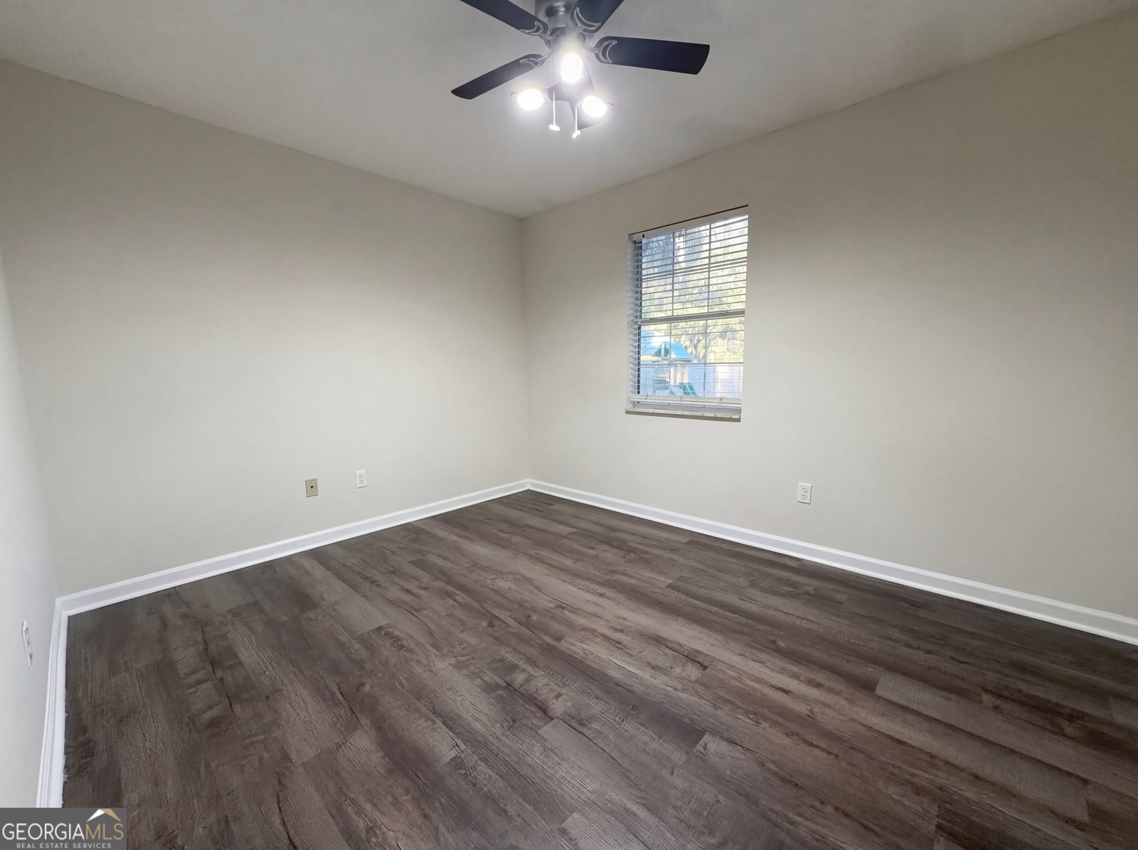 607 Dallas Circle Folkston - Photo 14