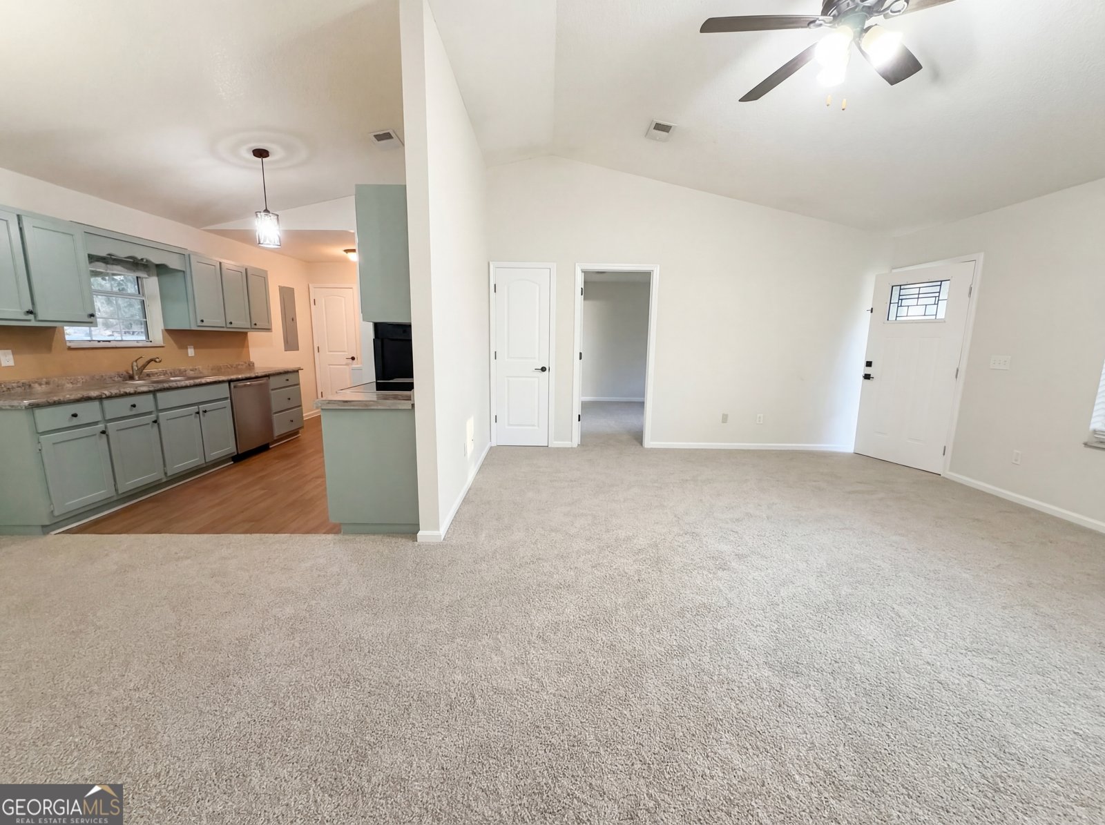 607 Dallas Circle Folkston - Photo 8