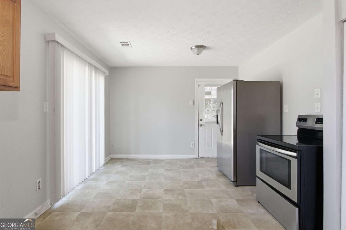 8822 Ashwood Drive Riverdale - Photo 6