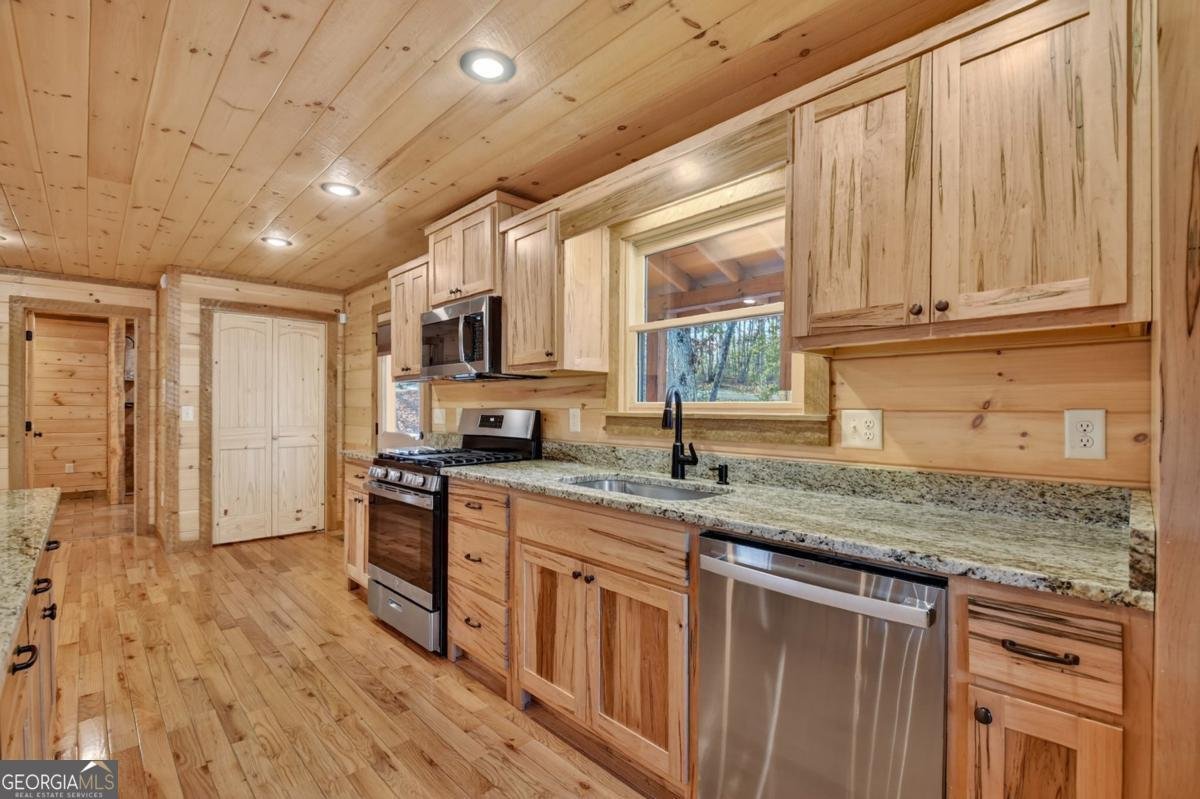 17 Dial Mountain Drive Blue Ridge - Photo 7