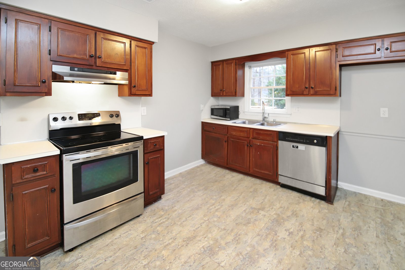 311 Cumberland Drive Lagrange - Photo 6