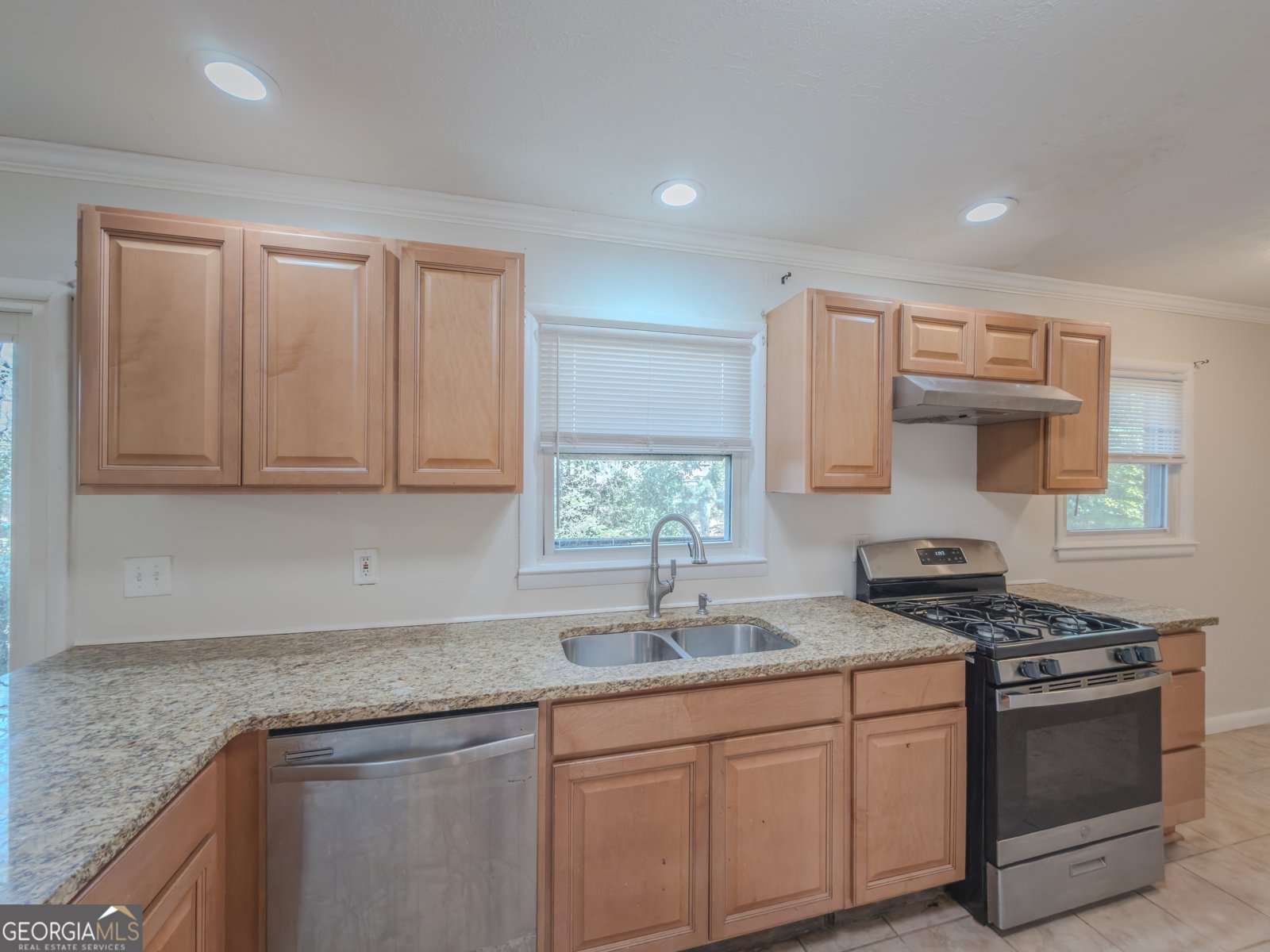 2428 Pine Springs Court Decatur - Photo 16