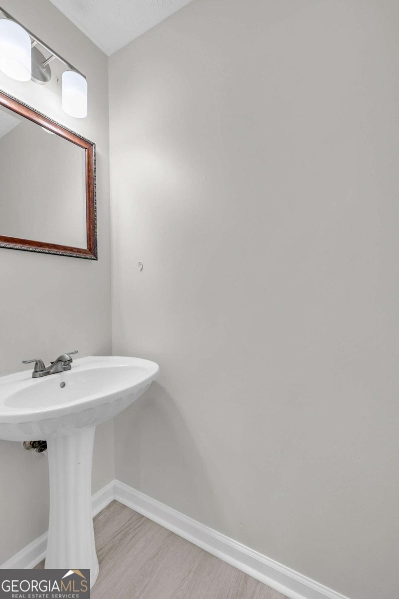 3021 Waldrop Circle Decatur - Photo 12