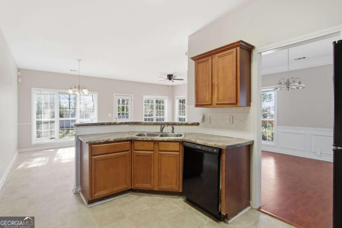 3765 Holiday Lane Atlanta - Photo 12