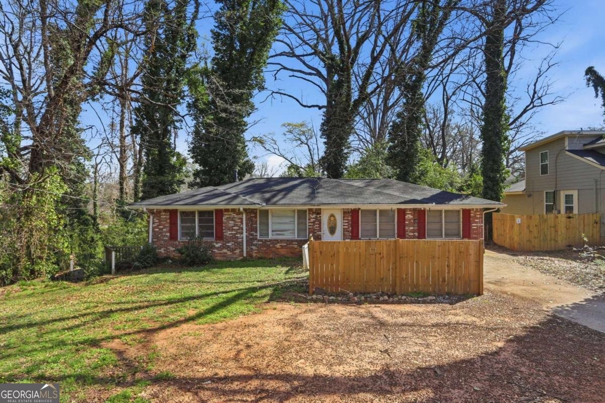 1548 Sylvan Road Atlanta - Photo 1