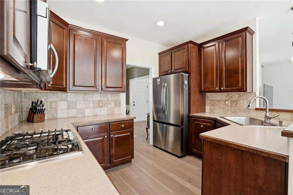 3985 Chestnut Springs Court Cumming - Photo 8