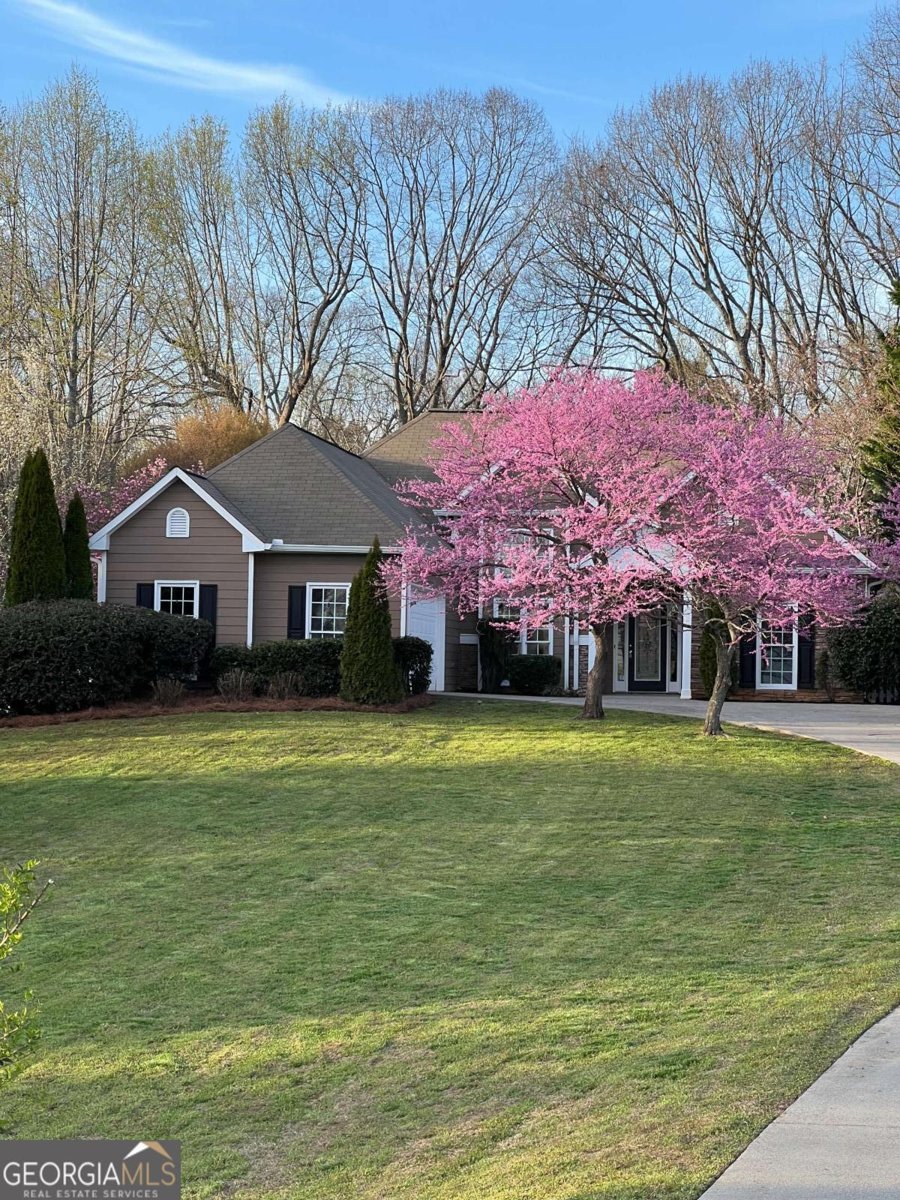 4950 Hyde Way Cumming - Photo 1