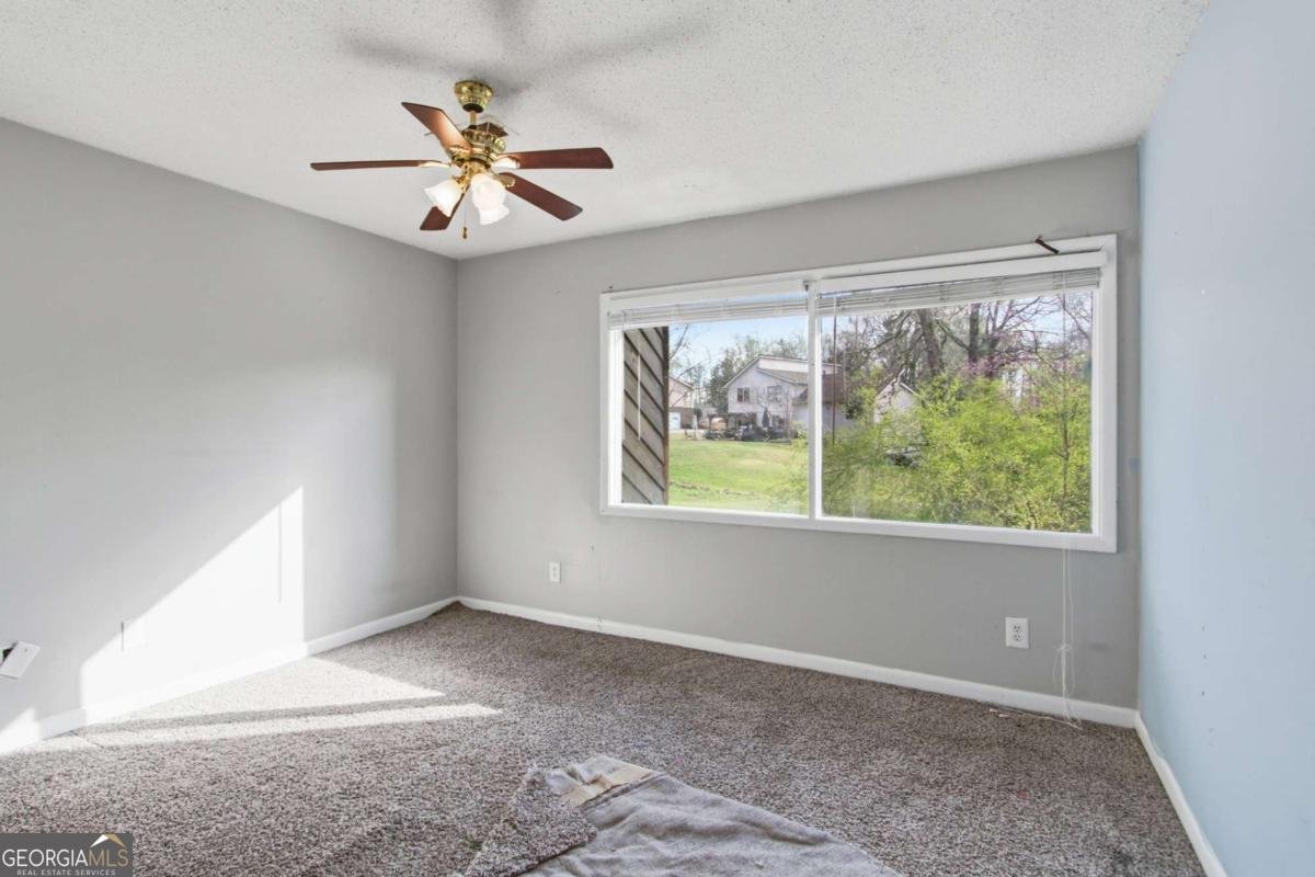 5309 Golfcrest Circle Stone Mountain - Photo 14