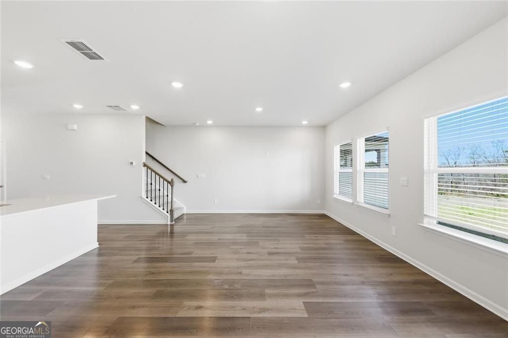 4245 Holland Grove Road Lawrenceville - Photo 10