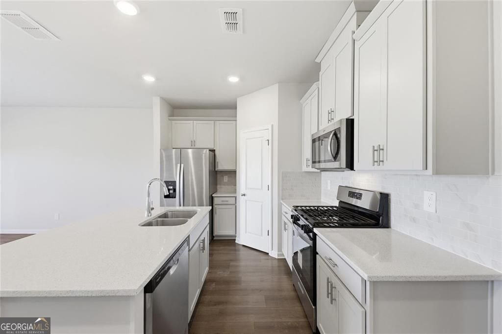 4245 Holland Grove Road Lawrenceville - Photo 8