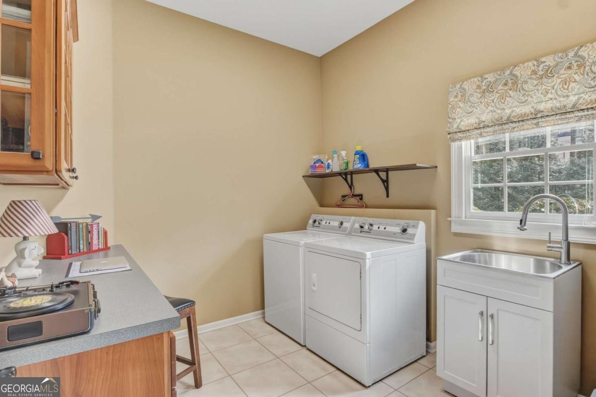 1975 Tee Drive Braselton - Photo 8