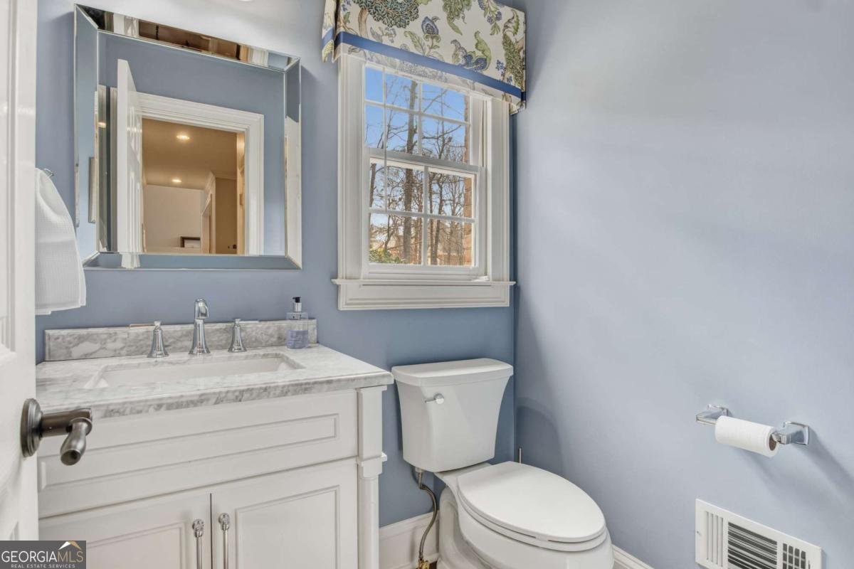 1975 Tee Drive Braselton - Photo 9